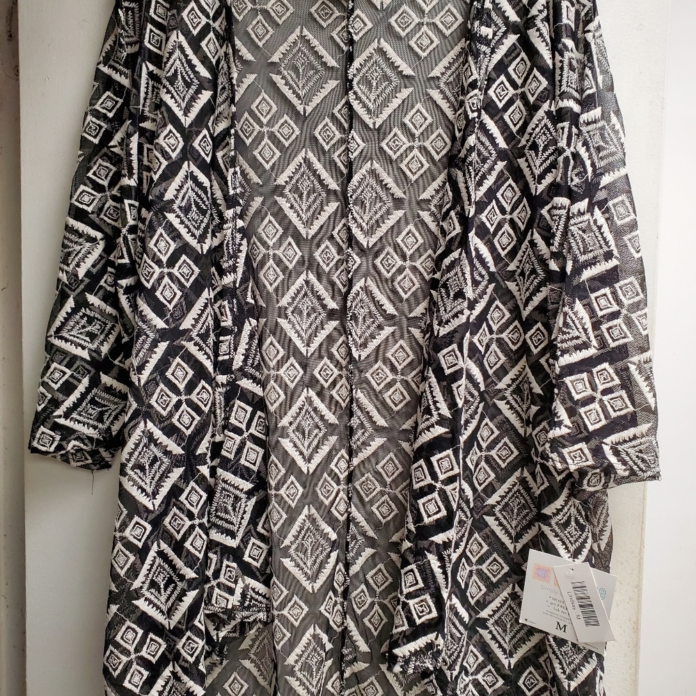 Medium Lularoe Lindsay
